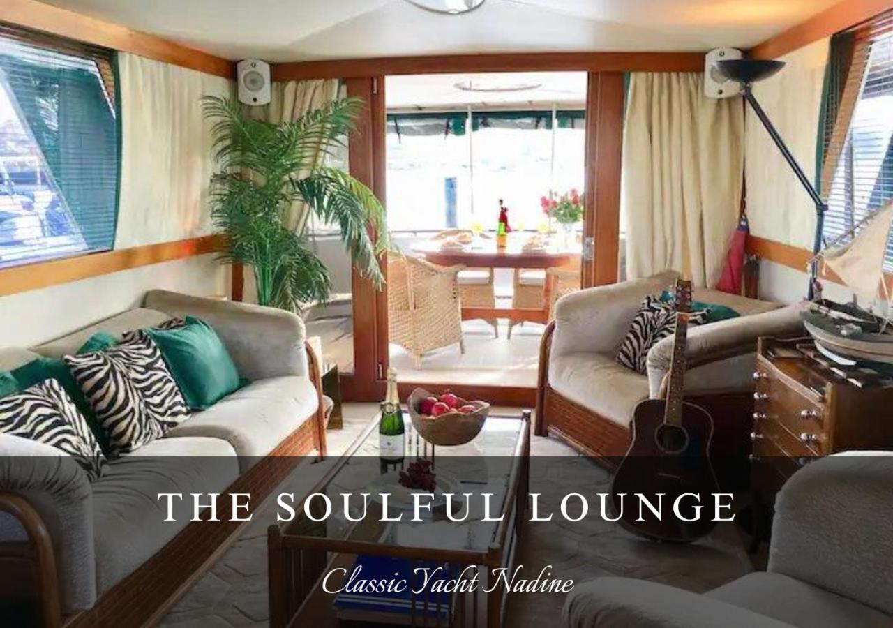 Classic Yacht Nadine In Poole Harbour, Dorset, With A Hot Tub Jacuzzi Exteriör bild
