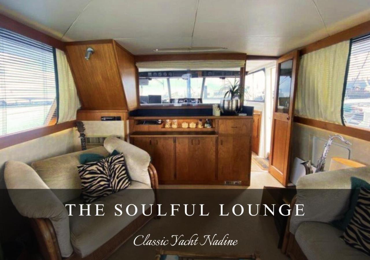 Classic Yacht Nadine In Poole Harbour, Dorset, With A Hot Tub Jacuzzi Exteriör bild